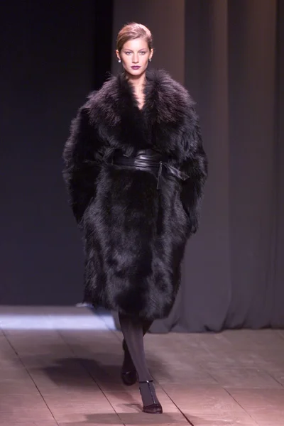 Look 35